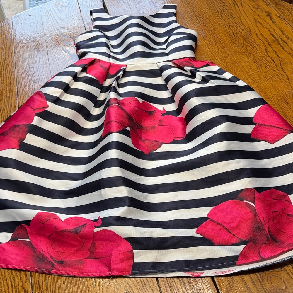 Latiste by Amy stripe dress with pink flowers. Good condition.  Size Small